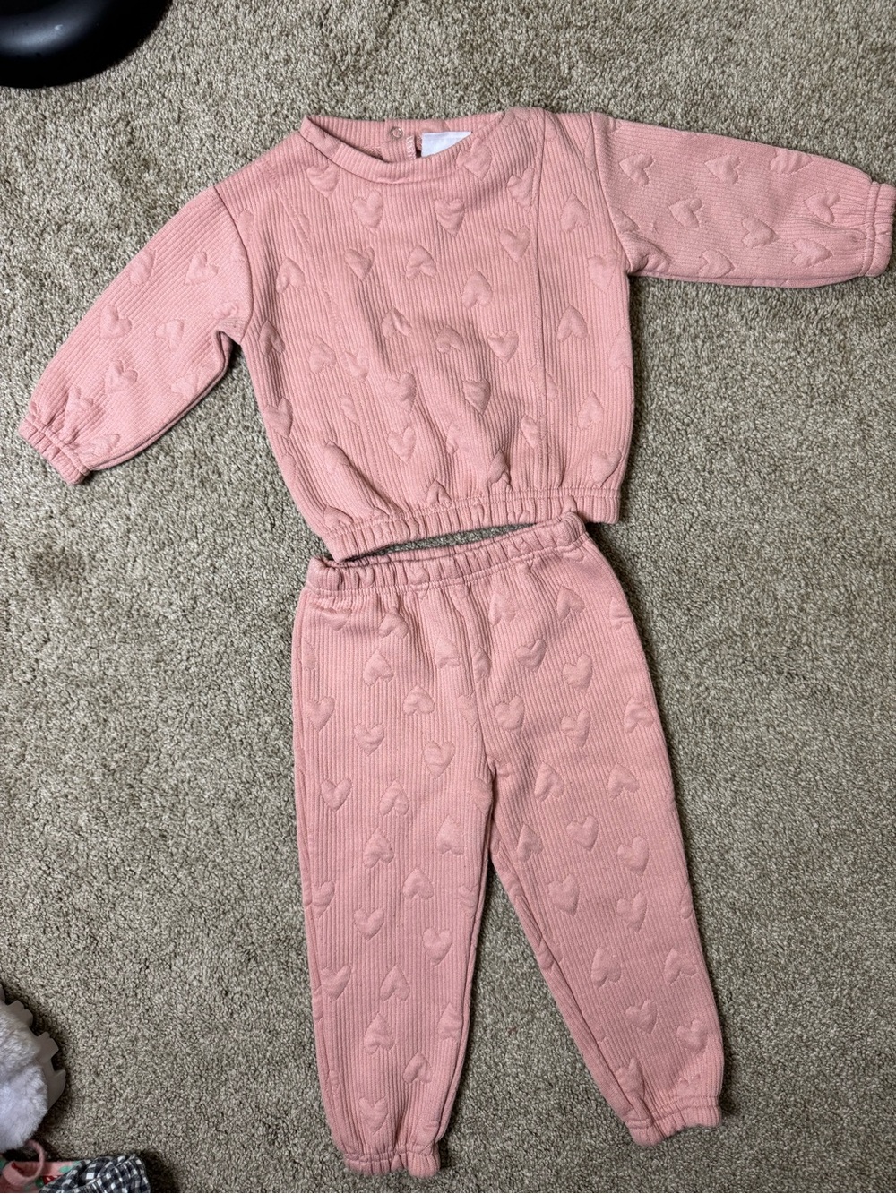 Kids’ Pink Heart Textured Ribbed Two-Piece Set